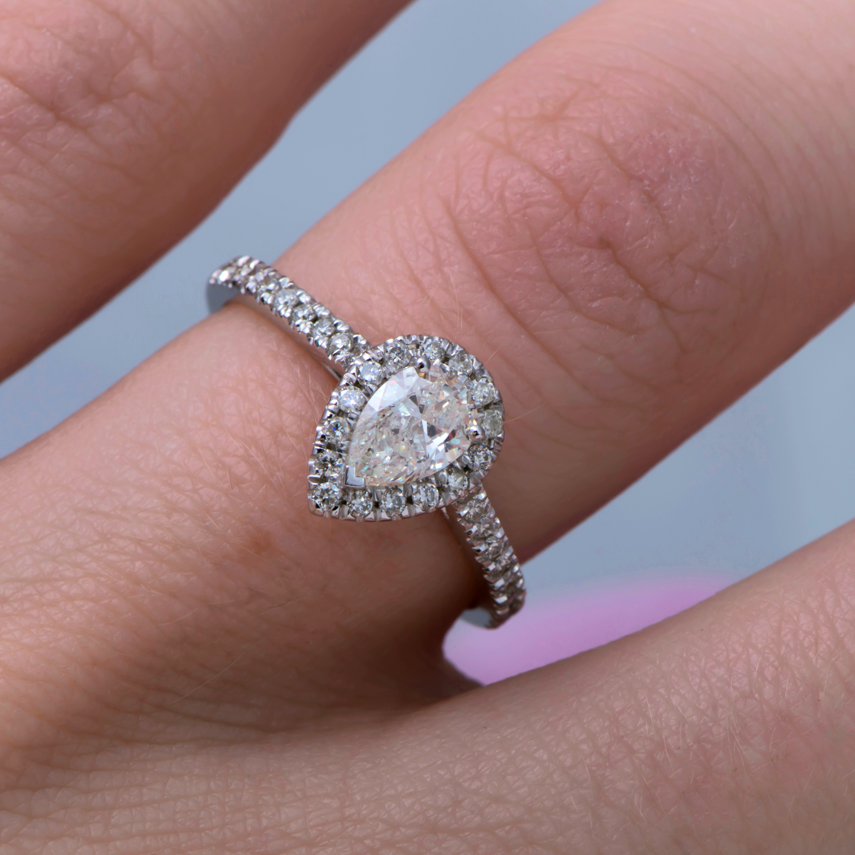 Pear Shape Cut Diamond Ring