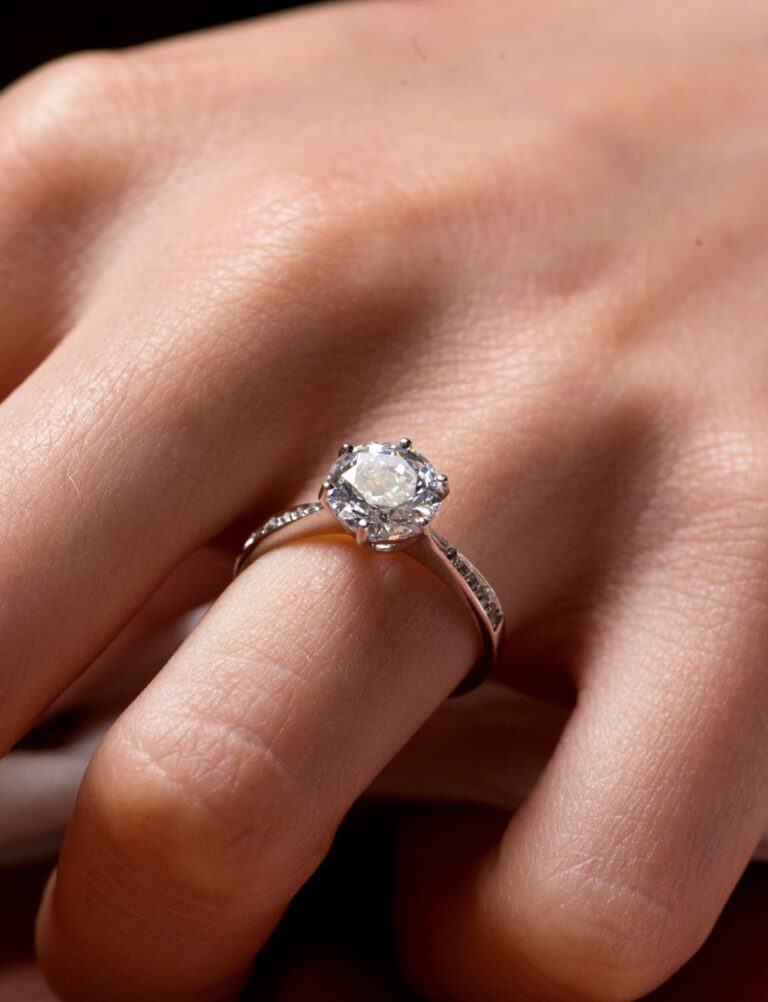 how to buy a diamond