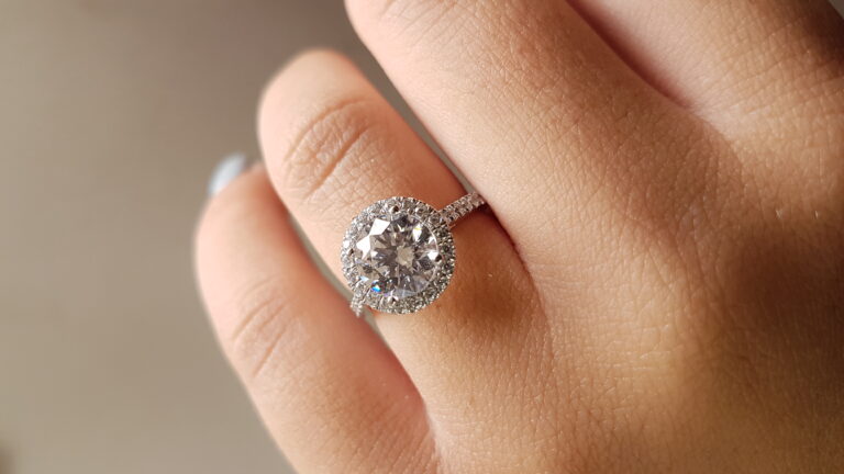 affordable diamodn rings that look expensive